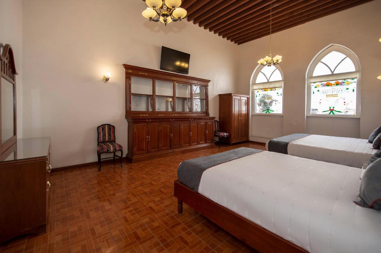 Hotel Senorial Querétaro Екстериор снимка