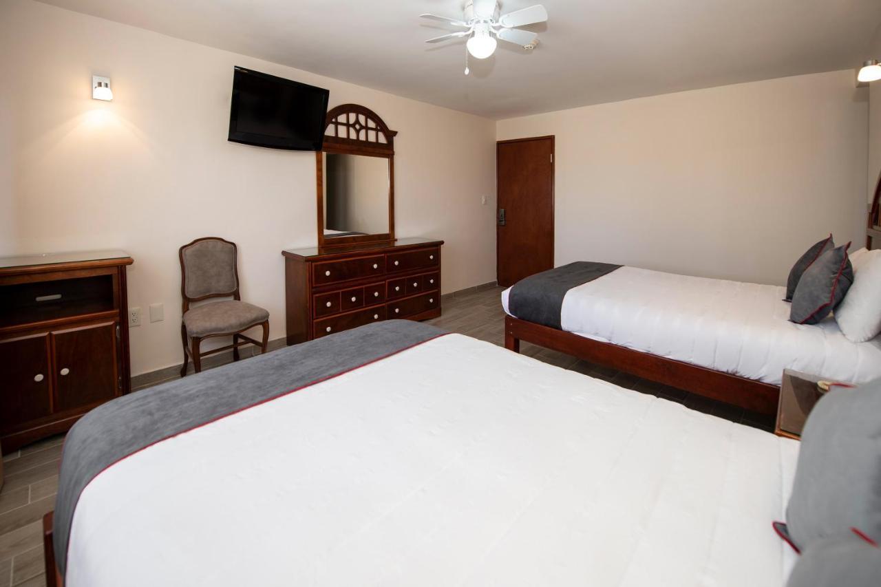 Hotel Senorial Querétaro Екстериор снимка